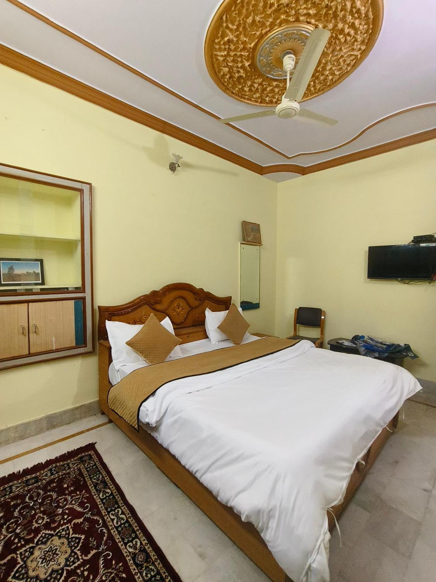 Hotel Navodaya Jaisalmer Exterior foto